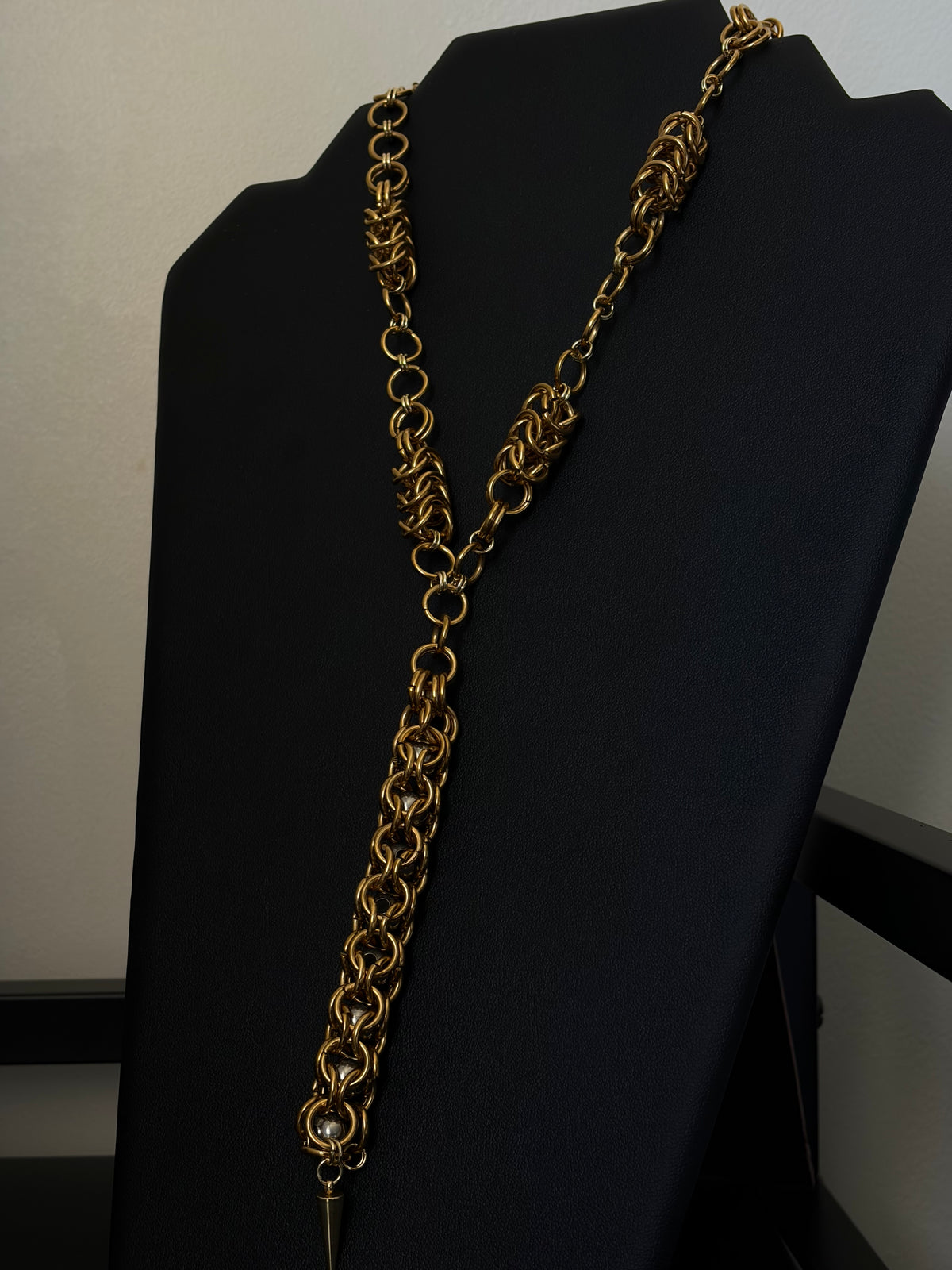 COLLIER ANTOINETTE