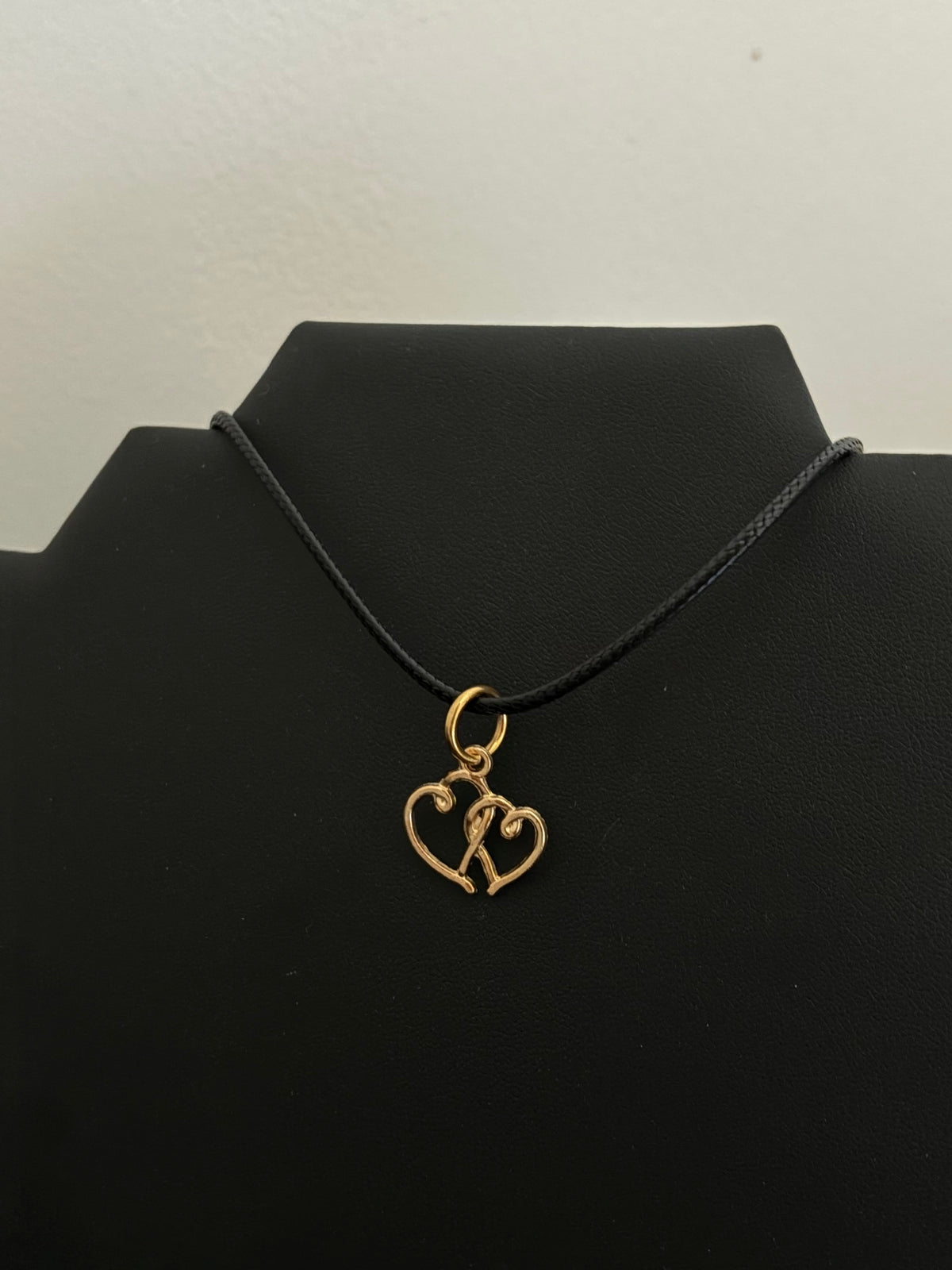 COLLIER CORDE CŒUR DORÉ